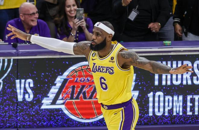 根据对手前 根据对手前